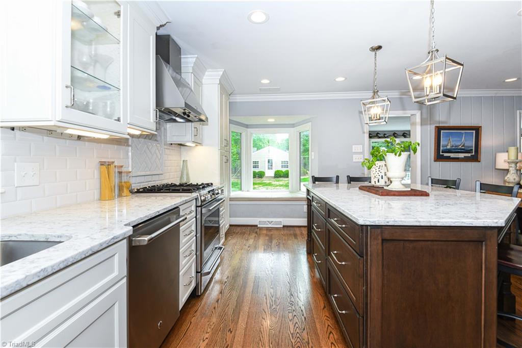 2320 Danbury Road