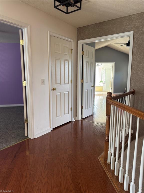 2202 Mclaughlin Drive