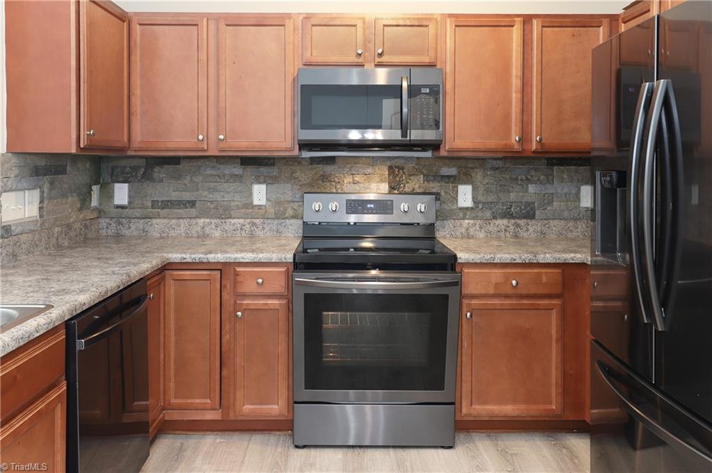 652 Switchback Court