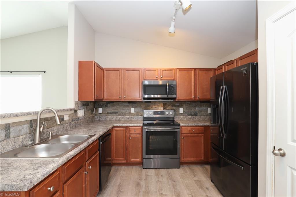652 Switchback Court