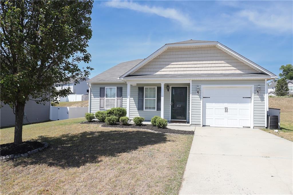 652 Switchback Court