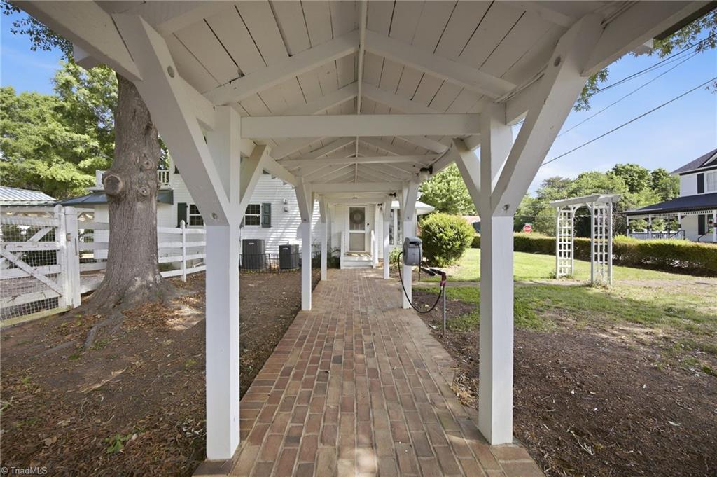 8827 Highway 109, Winston-Salem