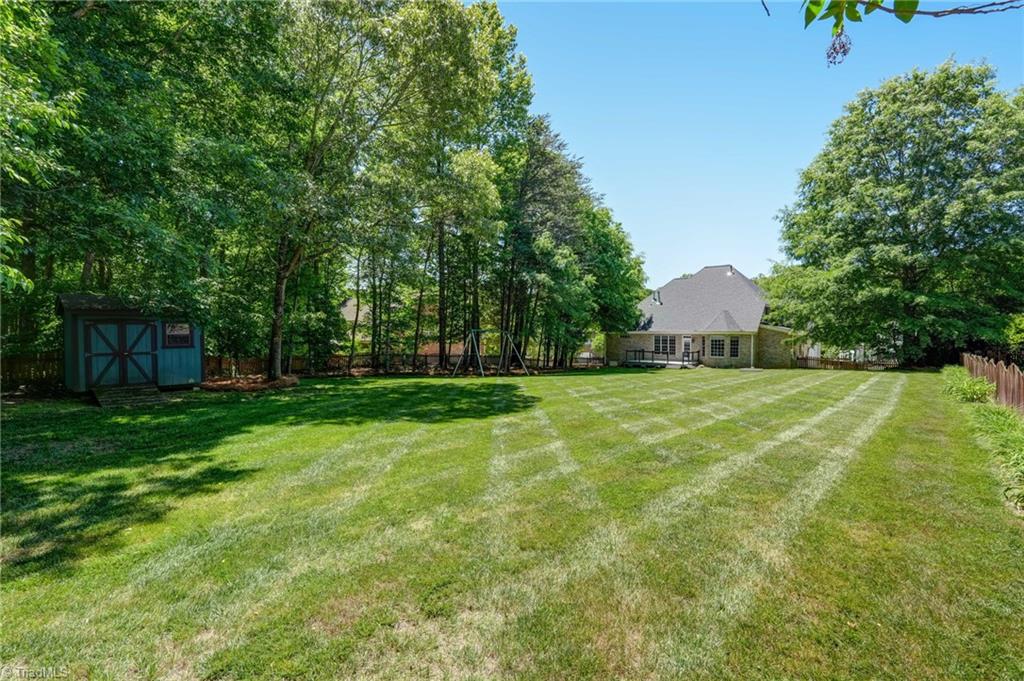 1827 Crossroads Drive