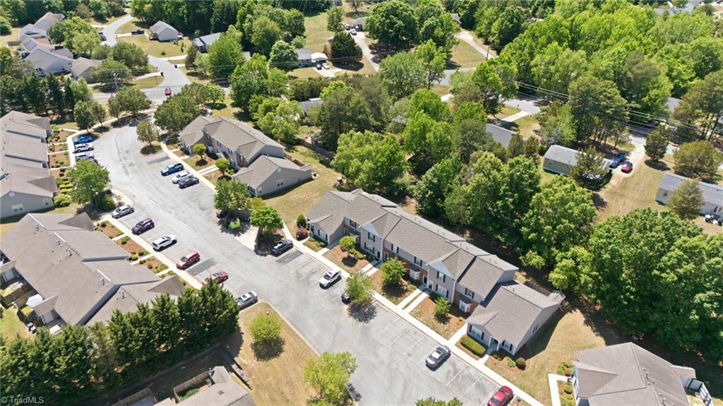 302 Carrington Lane