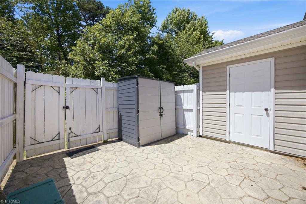 302 Carrington Lane