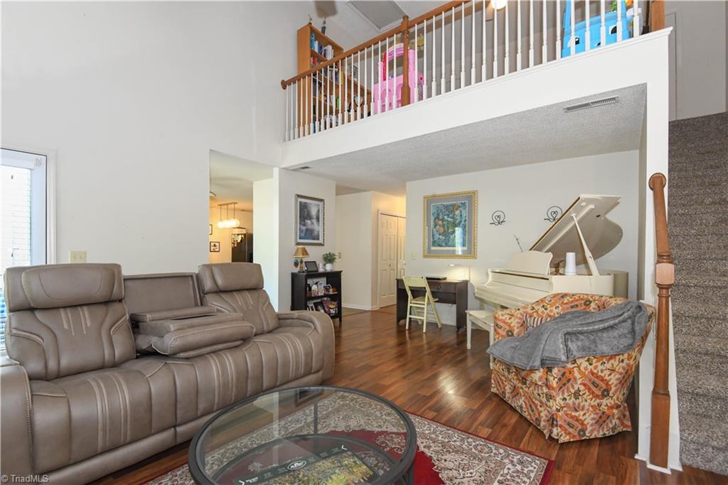 4519 Tamaron Drive