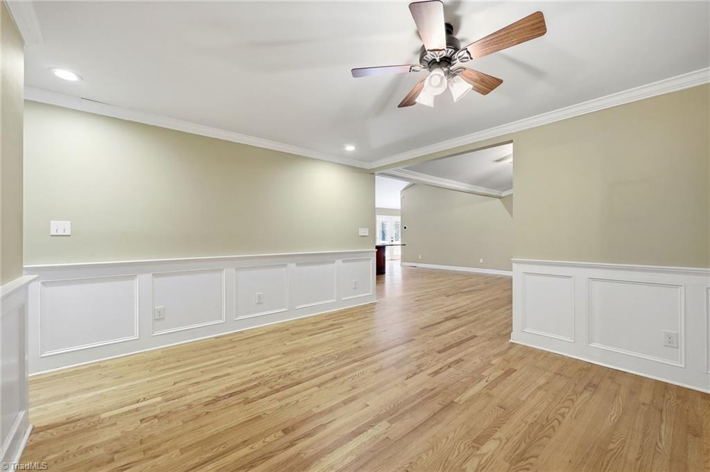 2085 Huntington Woods Drive