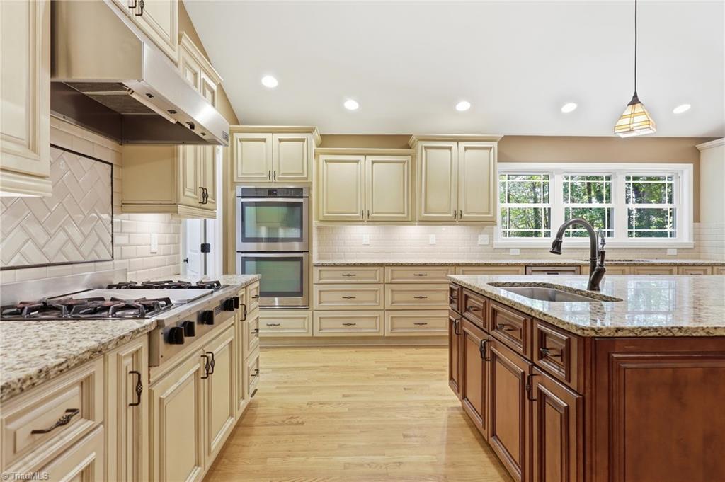 2085 Huntington Woods Drive