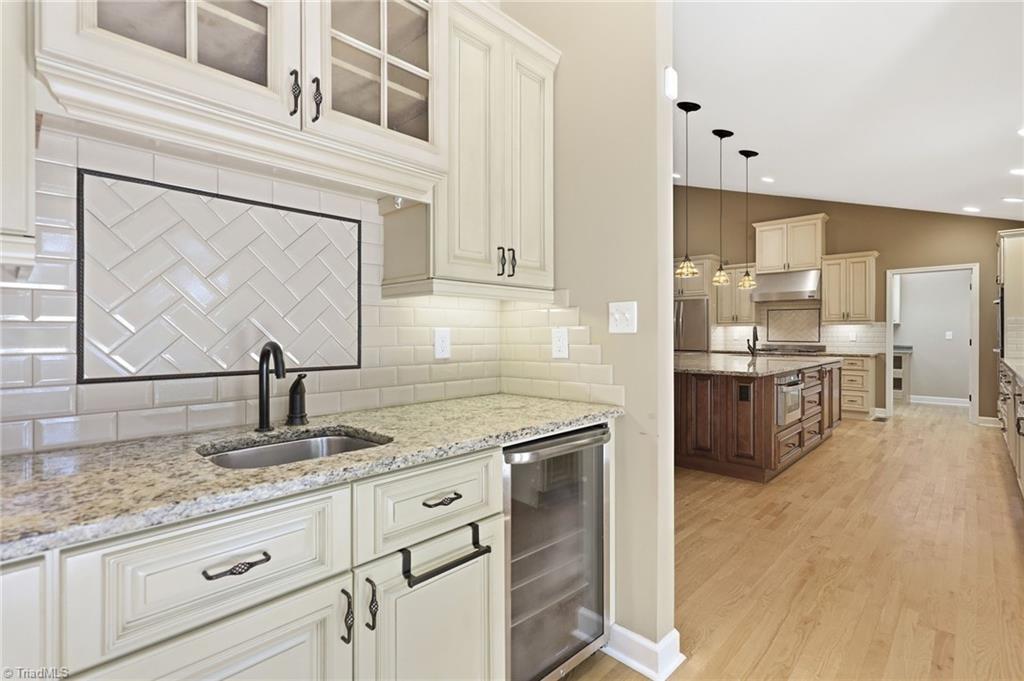 2085 Huntington Woods Drive