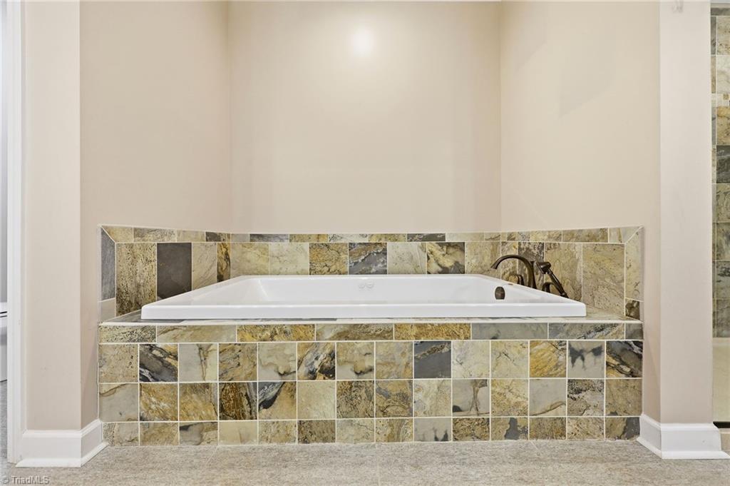 2085 Huntington Woods Drive