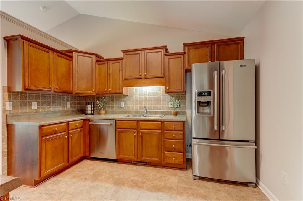 2465 Featherstone Court