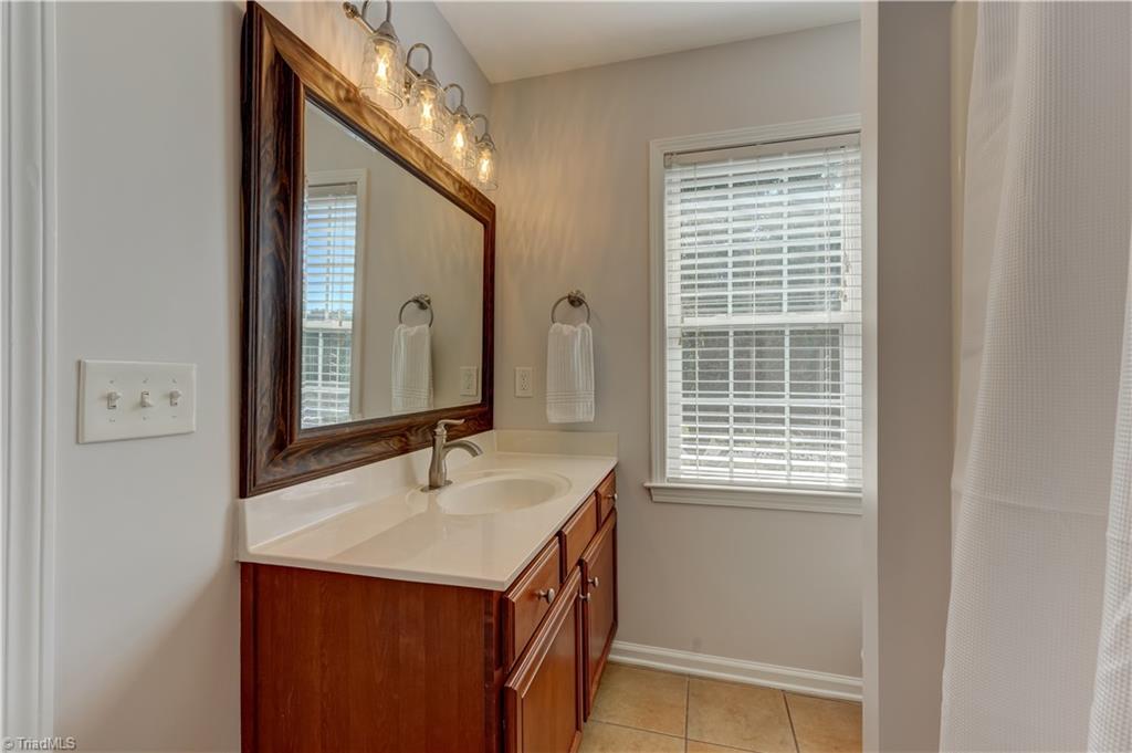 2465 Featherstone Court