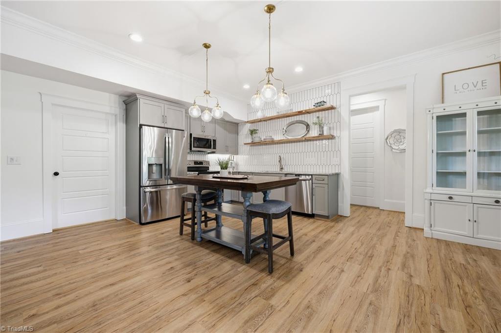 8609 Robert Jessup Drive