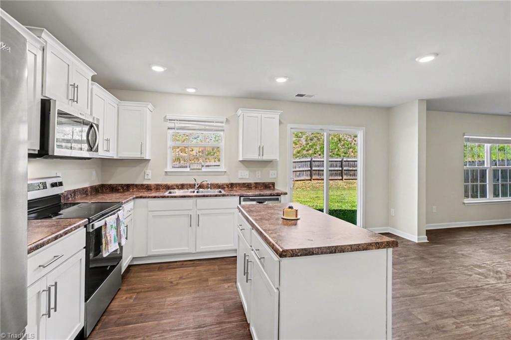 5105 Black Forest Drive