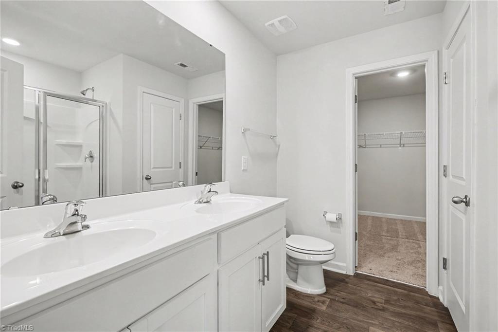 5105 Black Forest Drive
