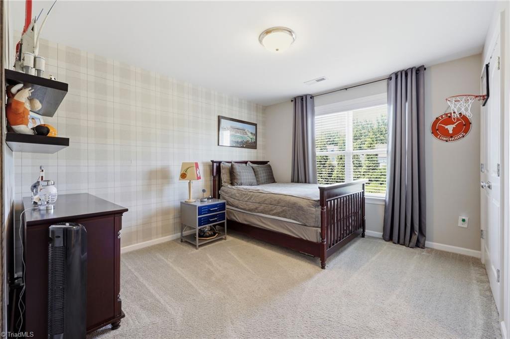 806 Blue Moon Court