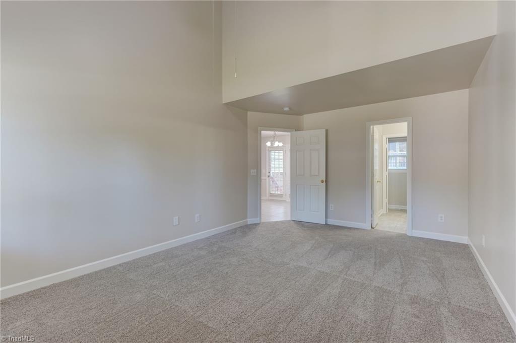 1608 Bridgeport Terrace