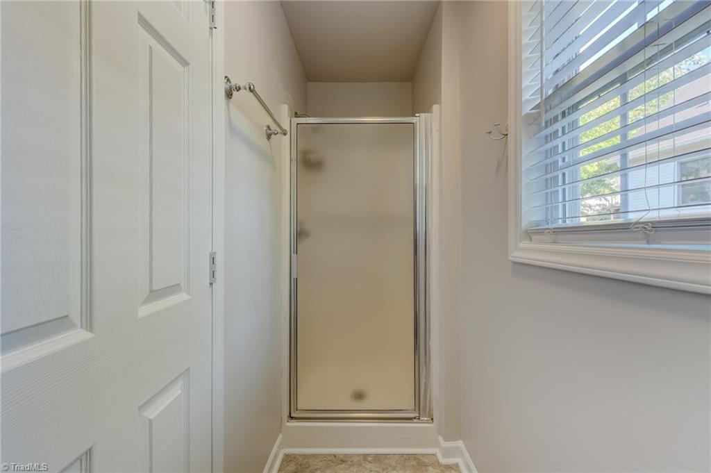 1608 Bridgeport Terrace