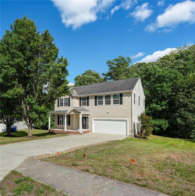 1048 Megan Cross Lane