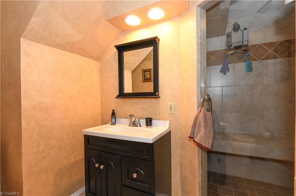 1304 Wakefield Place