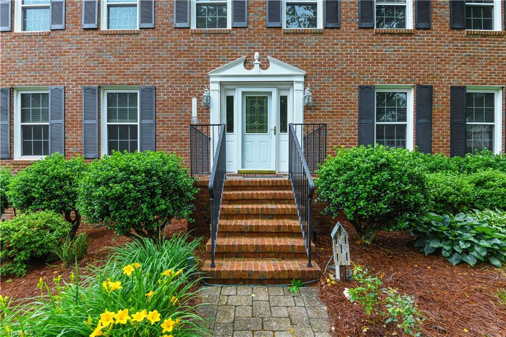 1304 Wakefield Place