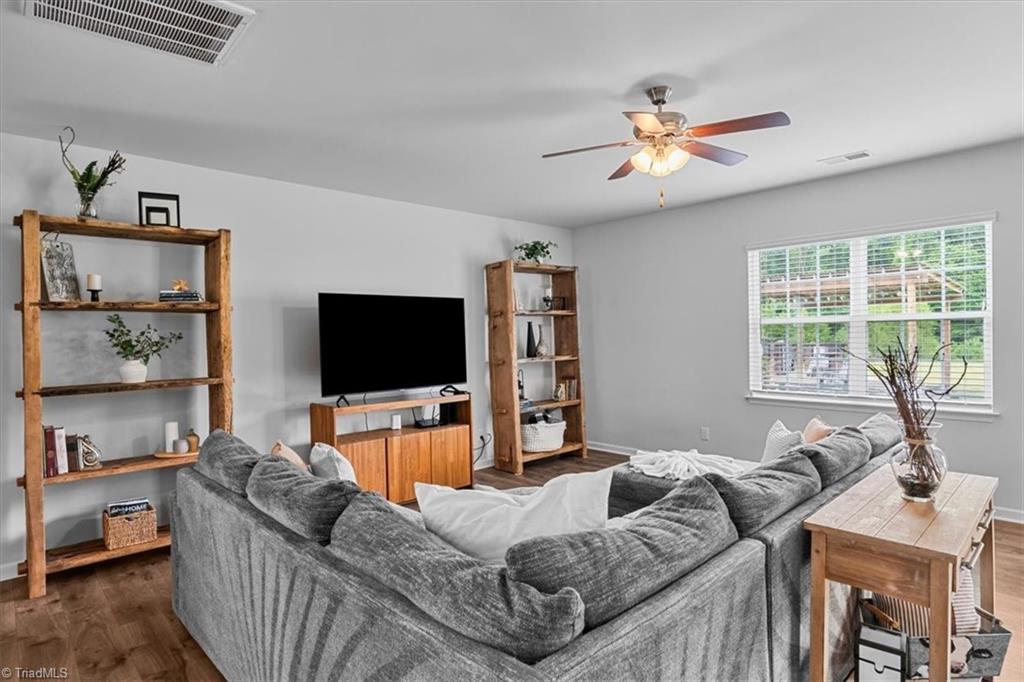146 Carson Court, Winston-Salem