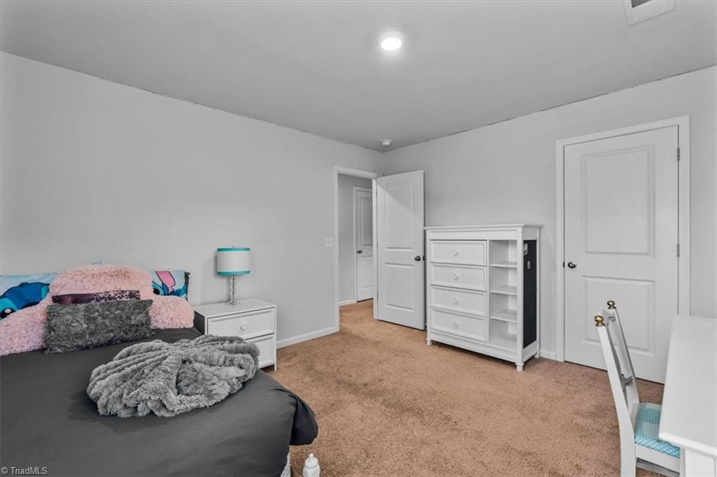 146 Carson Court, Winston-Salem