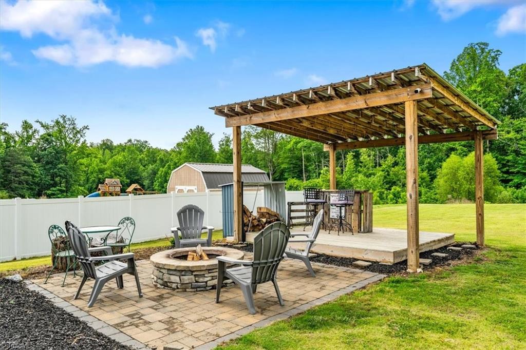 146 Carson Court, Winston-Salem