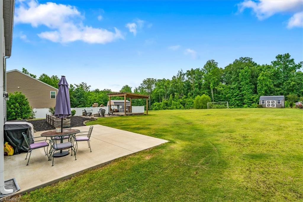 146 Carson Court, Winston-Salem