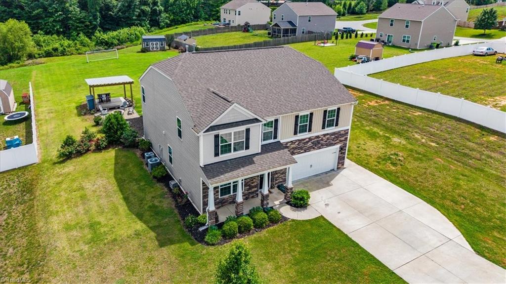 146 Carson Court, Winston-Salem