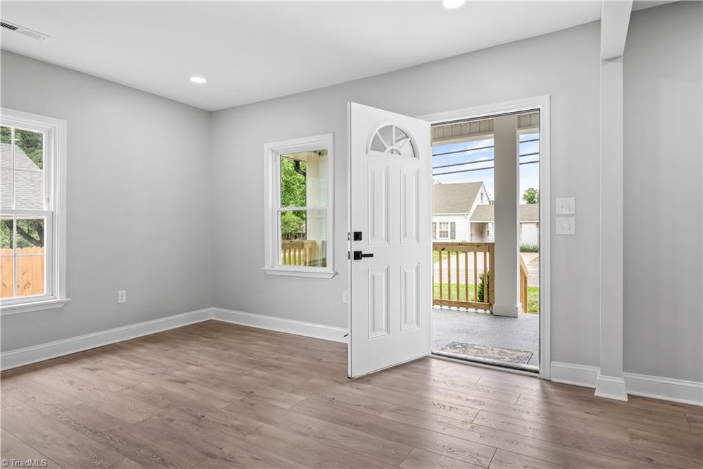 3936 Ogburn Avenue, Winston-Salem