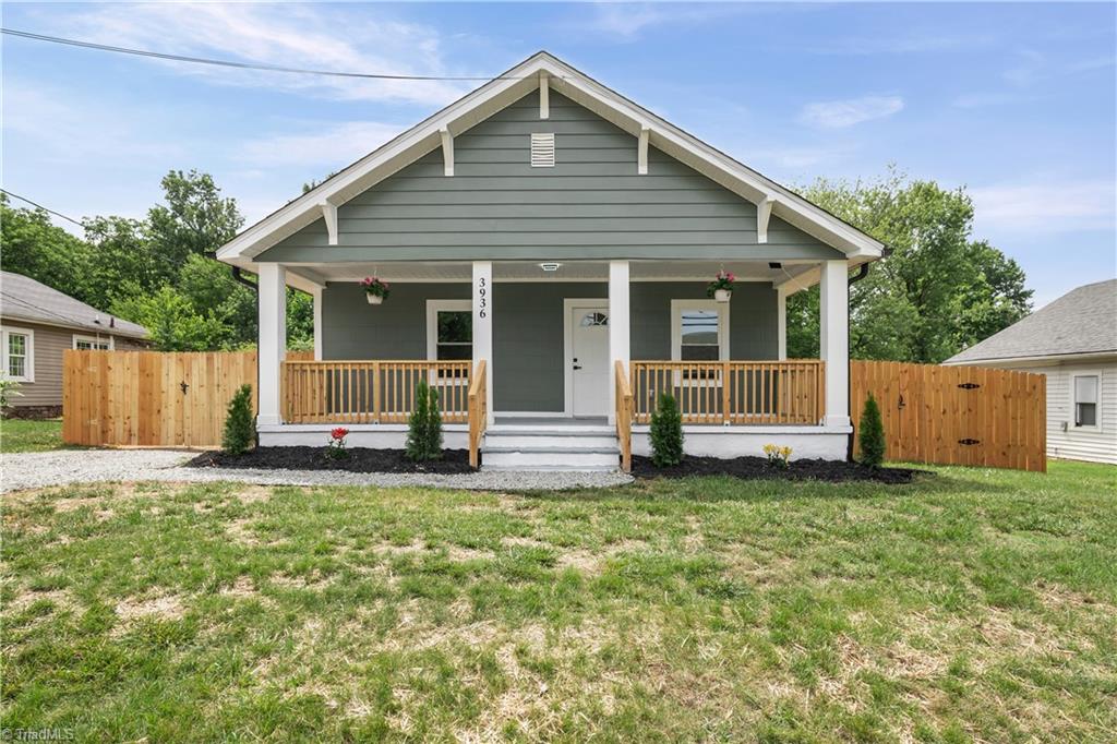 3936 Ogburn Avenue, Winston-Salem