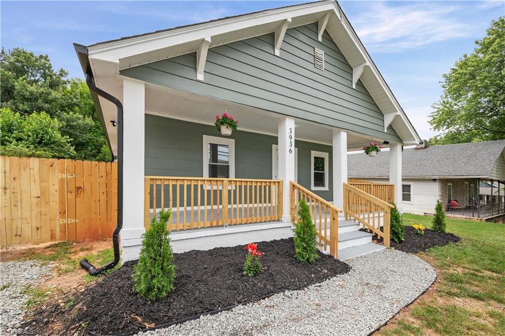 3936 Ogburn Avenue, Winston-Salem