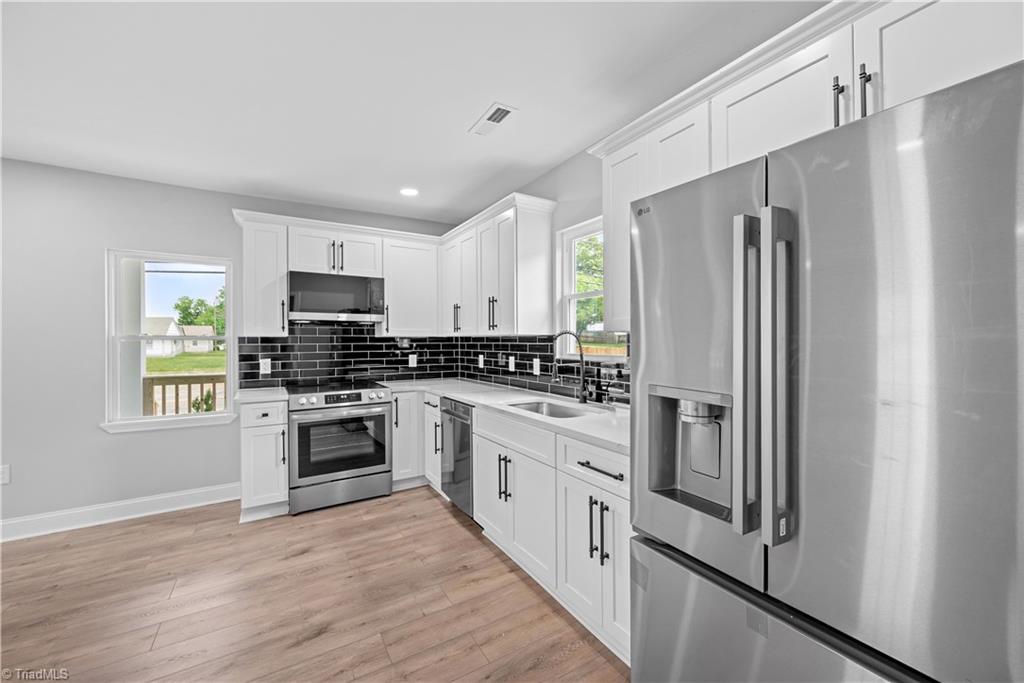 3936 Ogburn Avenue, Winston-Salem