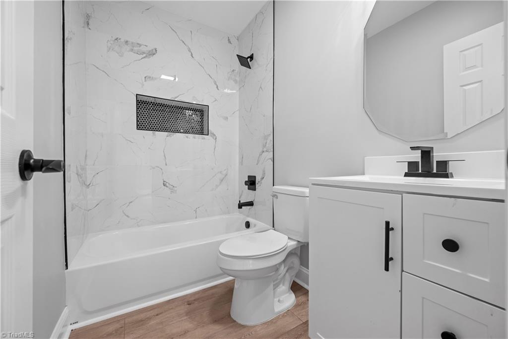 3936 Ogburn Avenue, Winston-Salem