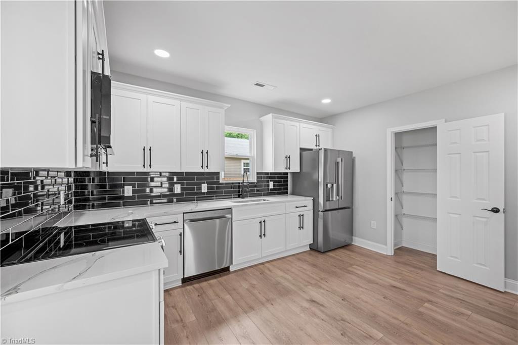 3936 Ogburn Avenue, Winston-Salem