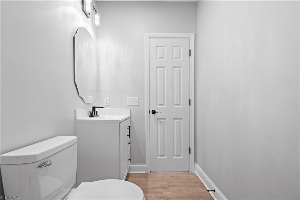 3936 Ogburn Avenue, Winston-Salem