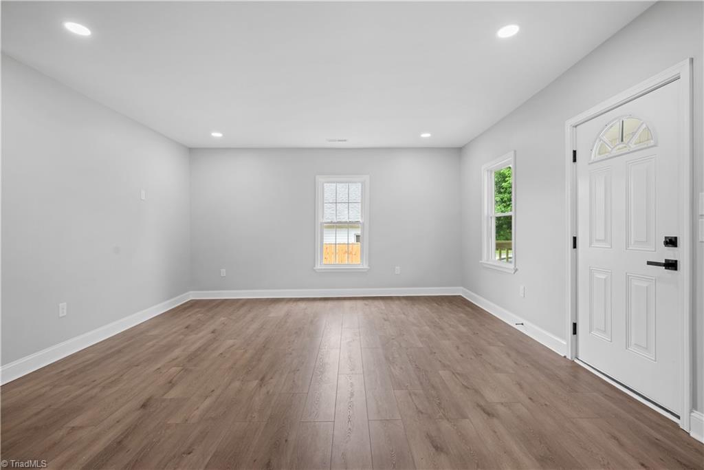 3936 Ogburn Avenue, Winston-Salem