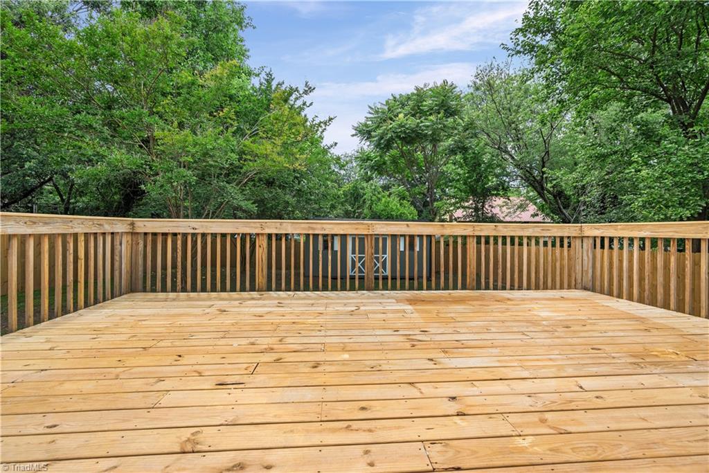 3936 Ogburn Avenue, Winston-Salem