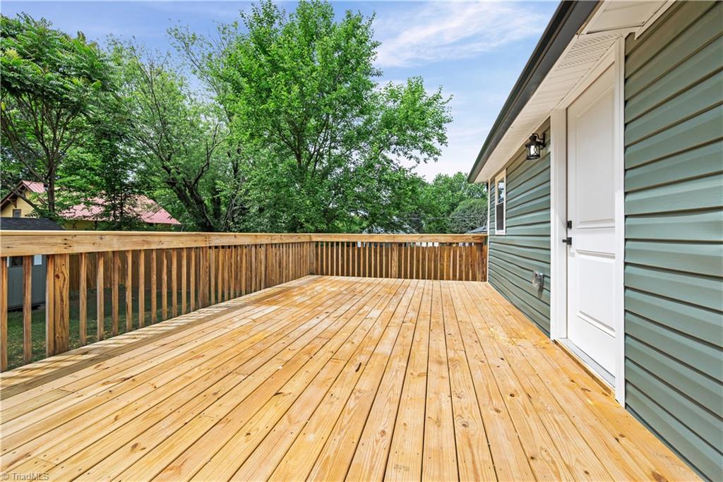 3936 Ogburn Avenue, Winston-Salem