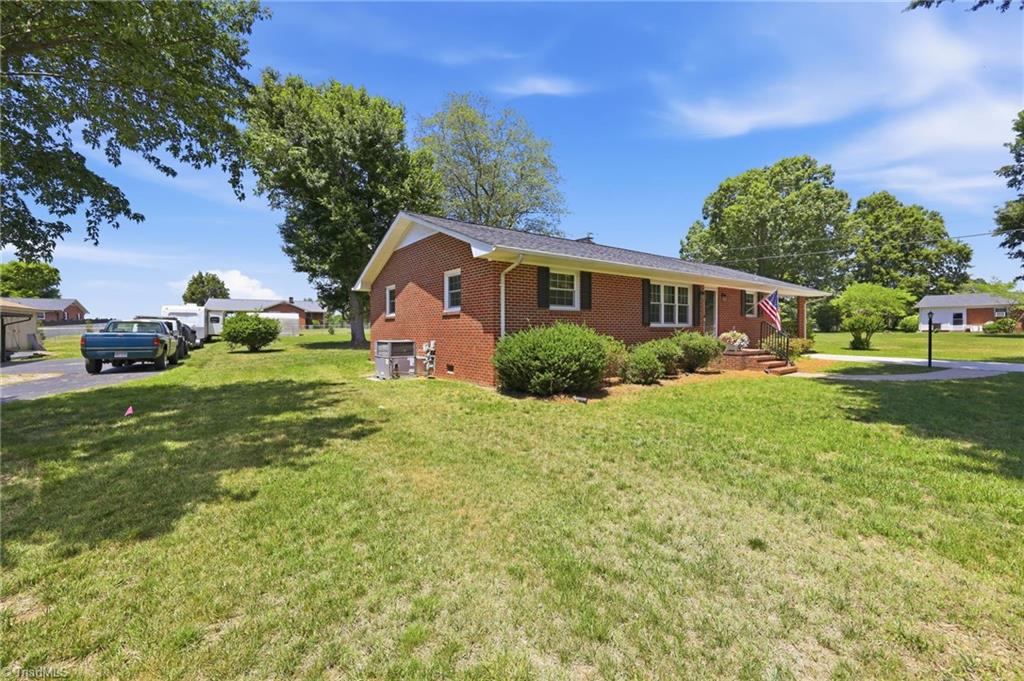 504 Sherwood Road