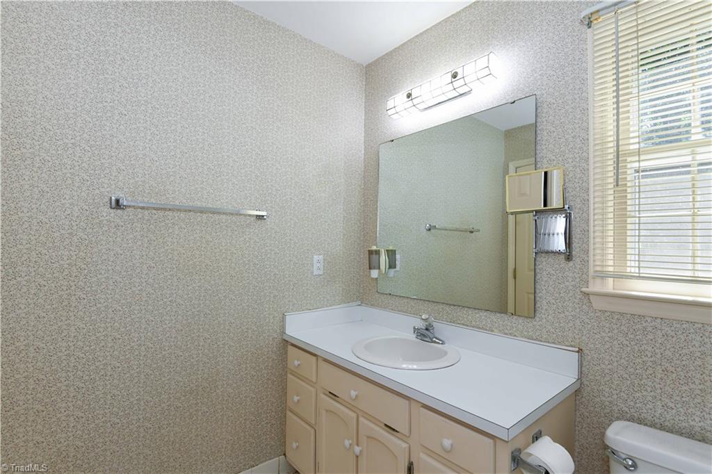 1708 Fox Hollow Road