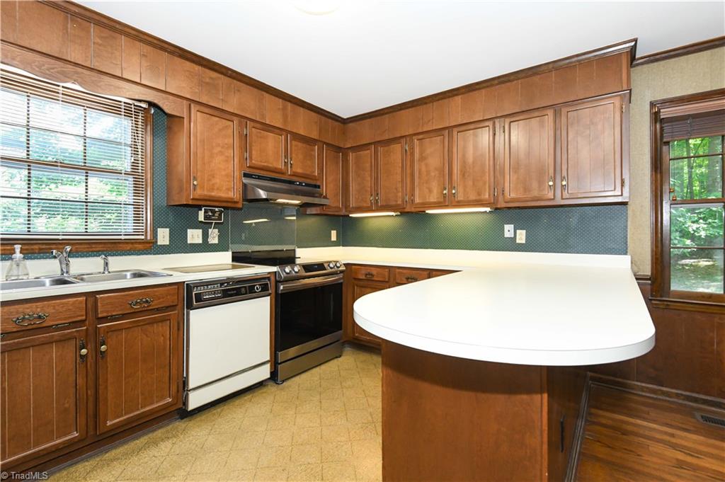 1708 Fox Hollow Road