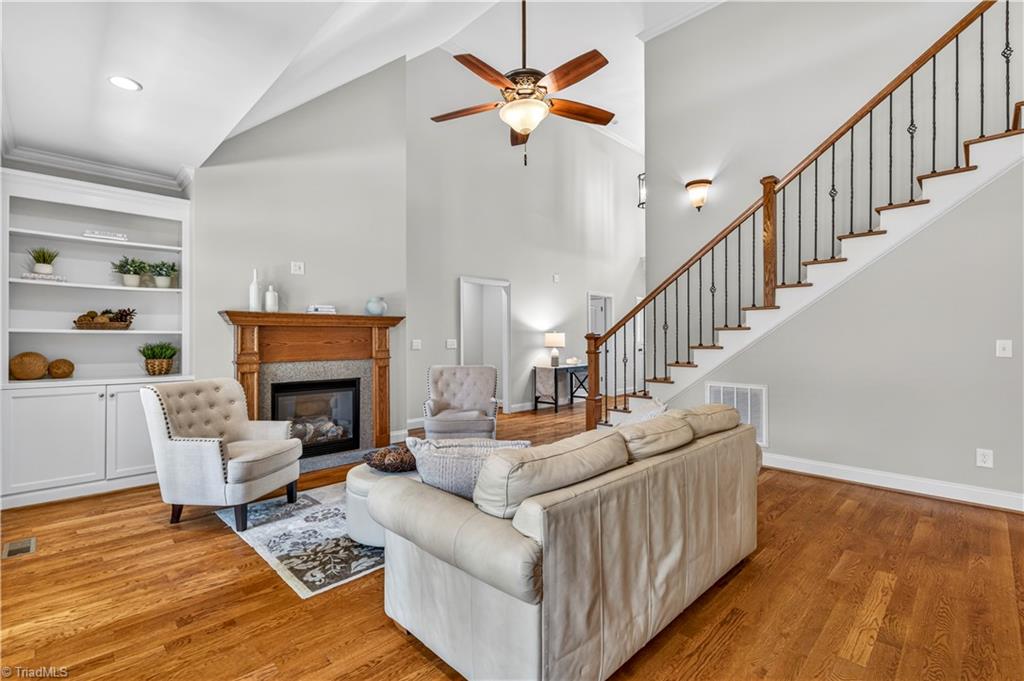 5414 Rambling Road