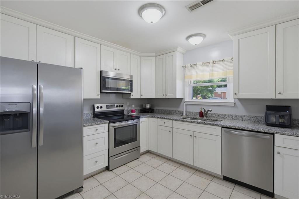650 Highland Park Drive