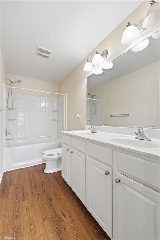 195 Creeks Edge Court