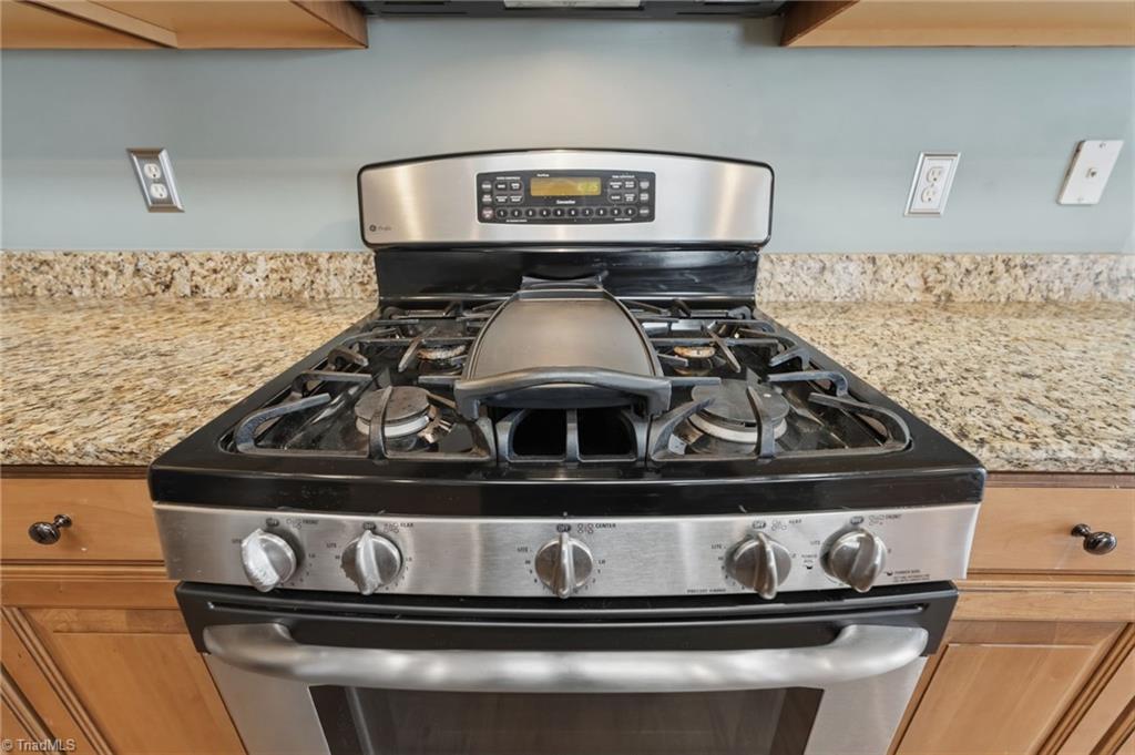 195 Creeks Edge Court