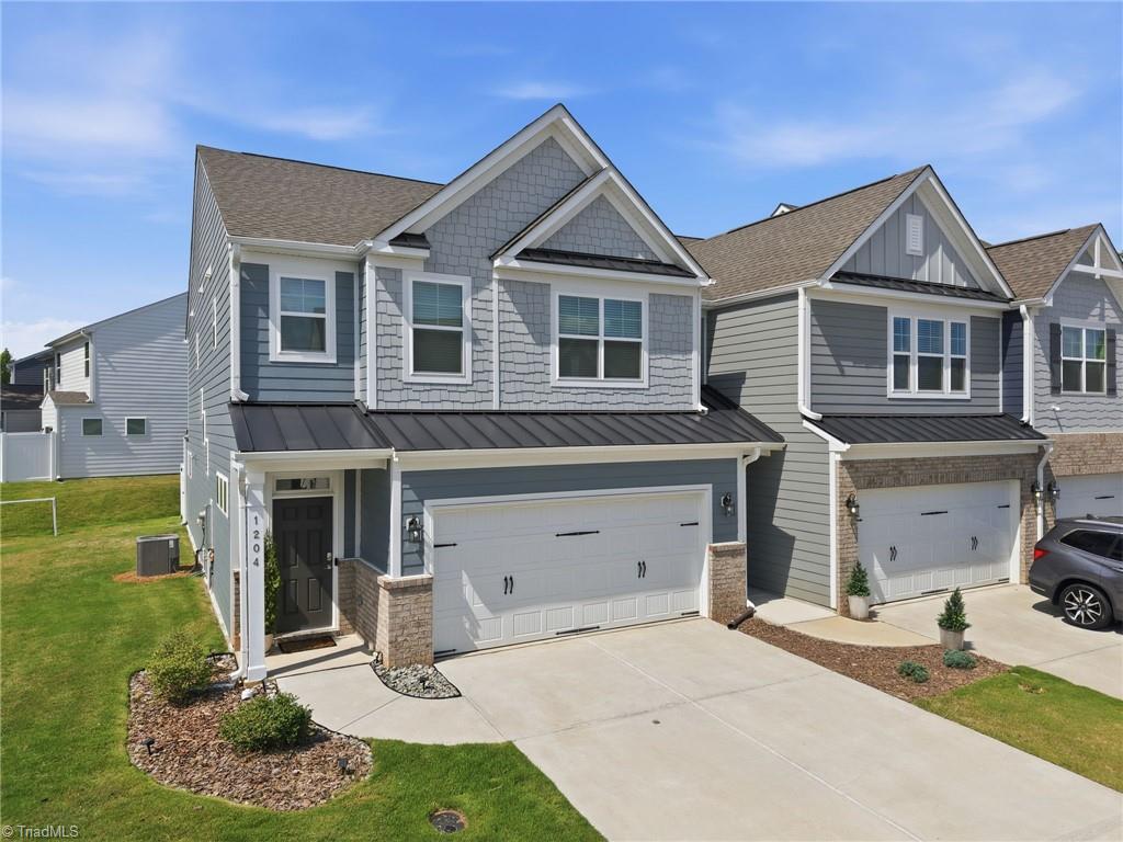 1204 Harbor Crossing Way