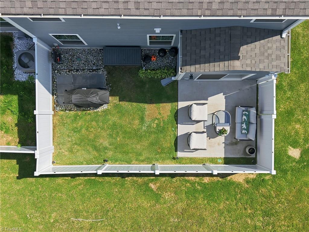 1204 Harbor Crossing Way