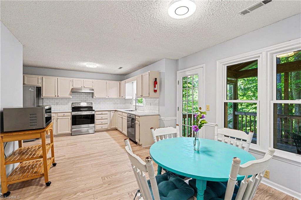 2371 Oakton Drive
